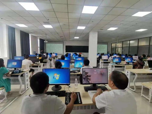 秀山電商技能培訓火熱招生 計算機技術培訓，培訓費食宿費全免